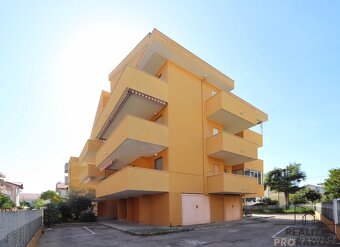 Prodej bytu 2+kk 45 m² Montesilvano, Itálie - 11
