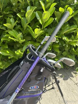 Prodám juniorský golfový set US Kids Golf, 54" - 11