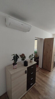 Prodej rodinného domu 4x byty+ garáž bungalov Hostomice - 11