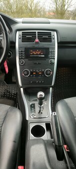 Mercedes-Benz Třídy B 180 CDI - 11