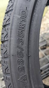 235/35R19 NOVE PNEU DOT 24 - 11