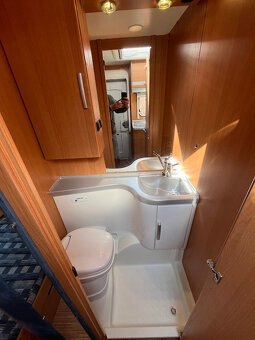 Karavan Knaus Sport 500 2009 PALANDY PŘEDSTAN SUPER STAV - 11