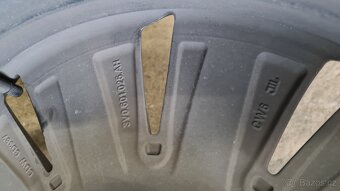 ALU kola R17 - 5x112 originál letní ŠKODA SUPERB 3 - 11