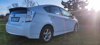 Toyota Prius - Maximální výbava - 11