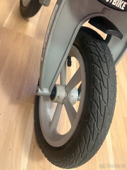 First bike s brzdou + košík + zvoneček - 11