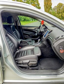 Opel Insignia 2.0CDTI 96kW AUTOMAT 2010 STK ¹⁰/27 NAVI,KŮŽE - 11
