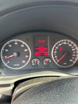 VW Golf 1.6 kombi V - 11