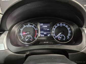 Škoda Rapid 1.0 81 kw r.2017 původ ČR Servisní historie - 11