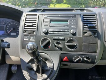 Volkswagen Transporter T5 - 11
