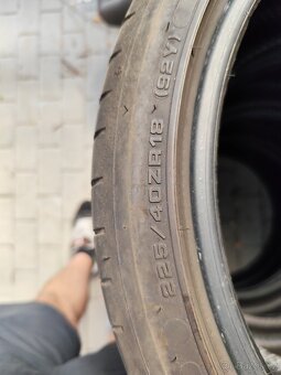 Pneu Dunlop 225/40 R18 - 11