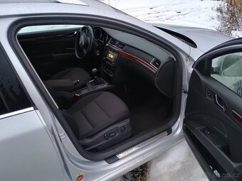 Prodám škoda Superb 2.0 TDI - 11