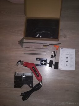 Elektricka ruční řezačka polystyrenu 200wat - 11