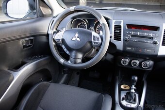 Mitsubishi Outlander 2.2 DI-D TC-SST Instyle, - 11