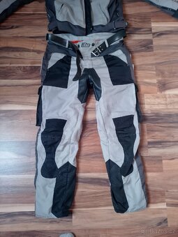 YAMAHA 850 TDM - 11