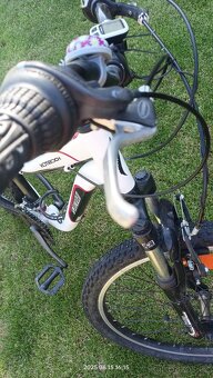 Dětské kolo Specialized hotrock 24 - 11