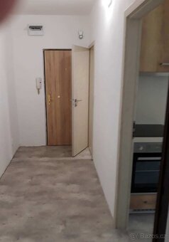 Pronájem 1+1 Volary na Šumavě, Sídl. Míru - bezbariérový - 11