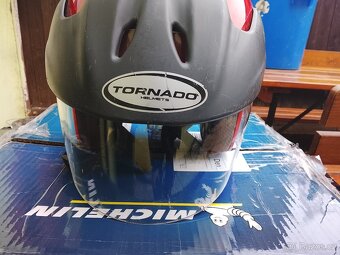 Prodam helmy 2x - 11