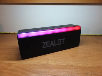 Nový bluetooth reproduktor výkon 20W s RGB efekty. - 11