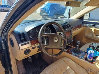 Prodám Volkswagen tuareg 2.5 tdi  128 kw - 11