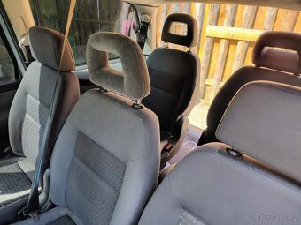 Ford Galaxy 2004, 1.9 TDI 85kw 7 míst STK do 7.5.2027 - 11