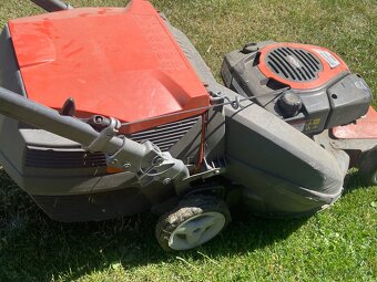 Sekačka HUSQVARNA - 11