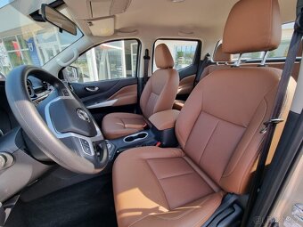 Dongfeng DF 6, 4WD AT MID - 11