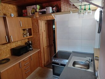 Prodej chaty na vlastním pozemku 1276 m², celková plocha 77m - 11