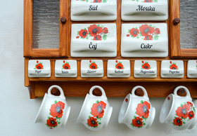 Police s kořenky - motiv vlčí mák - 11