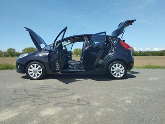 FORD FIESTA 1,2 2X KOLA, 60KW,VELMI PĚKNÝ STAV. - 11