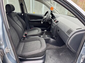 Škoda Fabia - 11