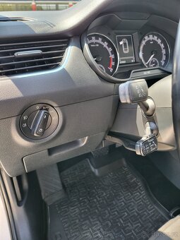 ŠKODA Octavia 3 2.0 TDI DSG - 11