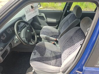 Škoda Felicia Comfort 1.3 50kw  r.v.2000 BEZ KORROZE - 11