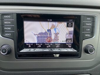 VW Golf Sportsvan 1.6 TDi 81kW Serviska, Navigace - 11