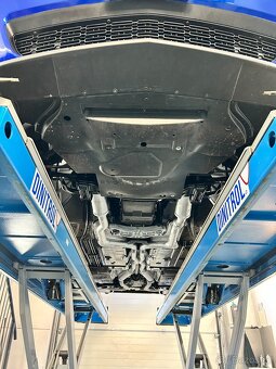 Dodge Challenger - V6 Nehavarovaná - 11