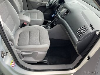 Volkswagen Sharan 7N 2.0 TDi DSG 2012 103kW bez koroze - 11