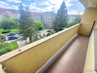 Pronájem bytu 2+kk 45m balkon Praha 3 Nad Ohradou - 11