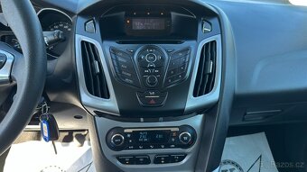 Ford Focus 1.6Ti 92kW ALU,Klima,Výbava - 11