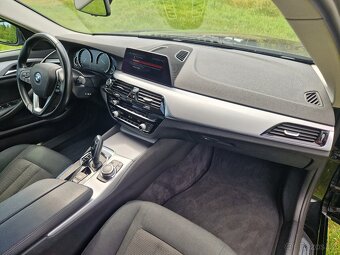 BMW 530D Touring Automat odpočet DPH - 11