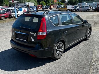 Hyundai i30 SW 1.4i 80kw, r.2012, klima, STK - 11