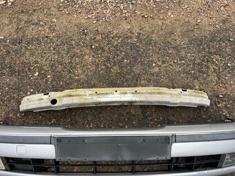 BMW e39 přední nárazník titansilber 354 - 11