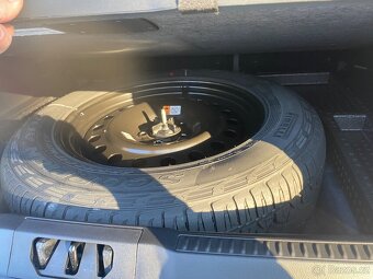 Ford Bronco 2.0T 183 kW 4x4 / SPORT BADLANDS / 8 tis. KM - 11