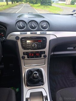 Prodám Ford Galaxy 2.0Dtci 103kw najeto 214.031km - 11