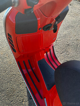 Vespa GTS 125 - 11