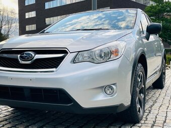 Subaru XV 2.0i 4x4 110KW AUT SENZORY VÝHŘEV SERVISKA - 11