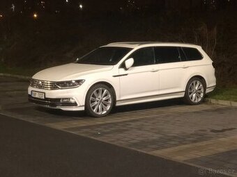 VW Passat Variant 2.0TDI/R-Line/Pano/DSG/LED - 11