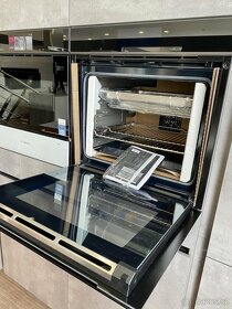 Nová parní trouba SIEMENS STUDIO HS958GDD1 s připojen vody - 11