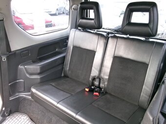 PRODÁM Suzuki Jimny 1.3i - 11