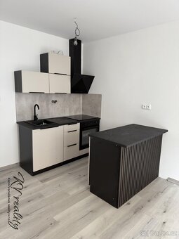 Prodej bytu 2+kk s lodžií, Vsetín, ul. Pod Žamboškou - 11