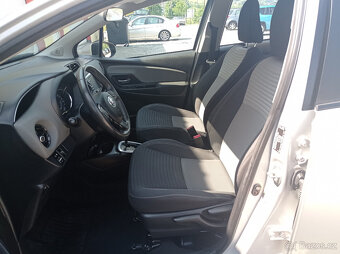 Toyota Yaris 1.5 Hybrid 74kW Automat/1maj - 11