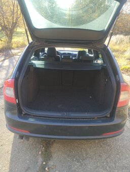 ŠKODA OCTAVIA RS 125 KW R.V.2010 - 11